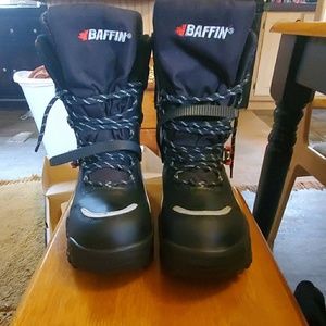 Baffin Hurricane Size 9 Men Snow Boots